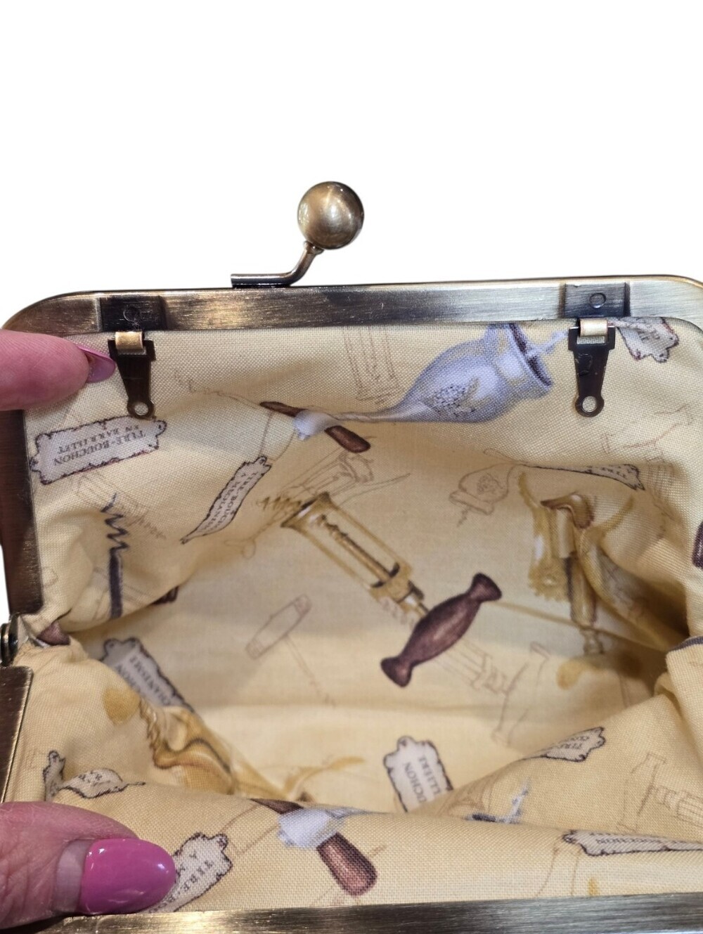 Kisslock Floral Goldtone Clutch Pouch Bundle - Picture 8 of 15